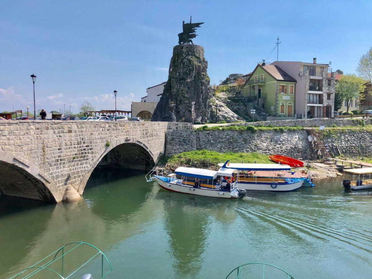 Apartments Flora And Boat Cruising Virpazar Zewnętrze zdjęcie